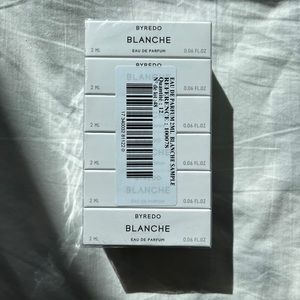 🖤🤍BYREDO BLANCHE eau de parfum 24ml 🖤🤍